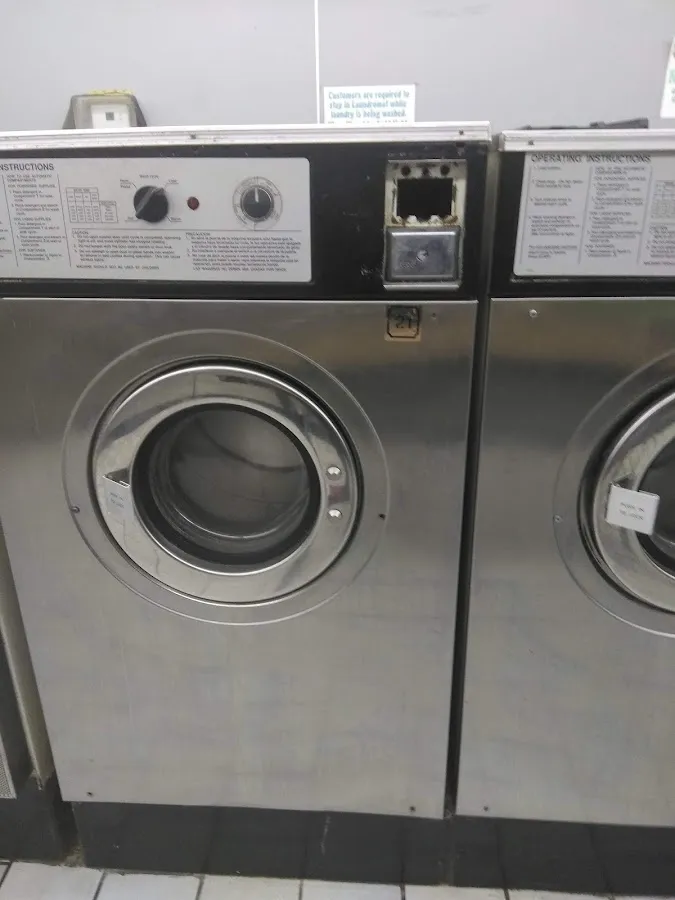 On the Go Laundromat photo 2