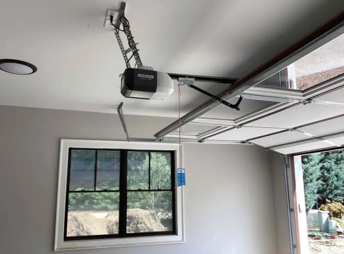 OnTrack Garage Doors photo 4