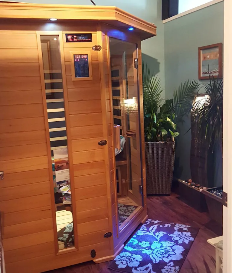 Ooh la la beauty bar