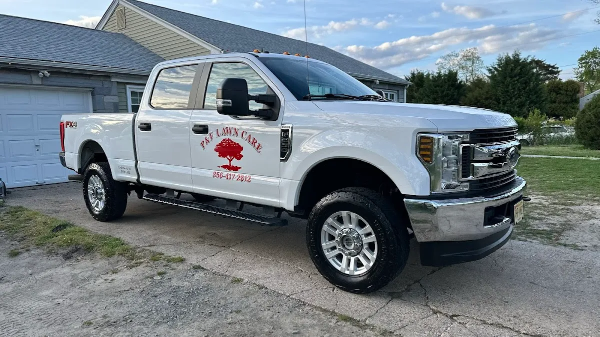P & F LAWN CARE LLC photo 2