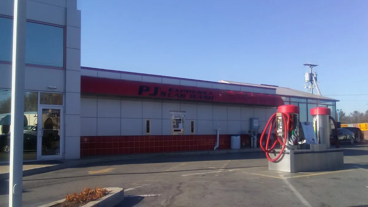 P J's Express Carwash photo 4