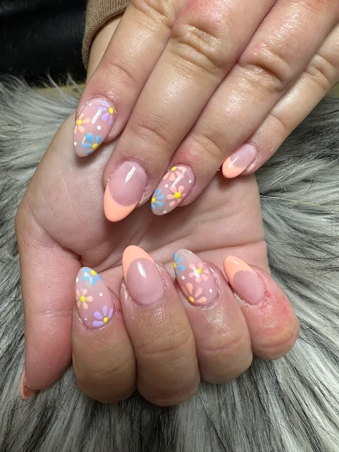 Pamper Me More Nails, Lashes, Facials & More