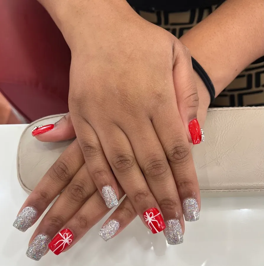 Parkside Nail salon