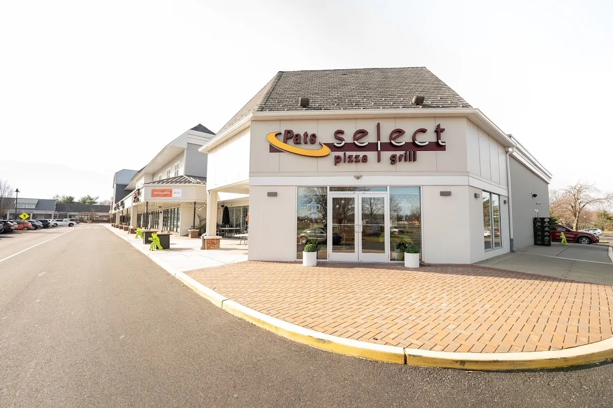 Pats Select Pizza | Grill photo 2
