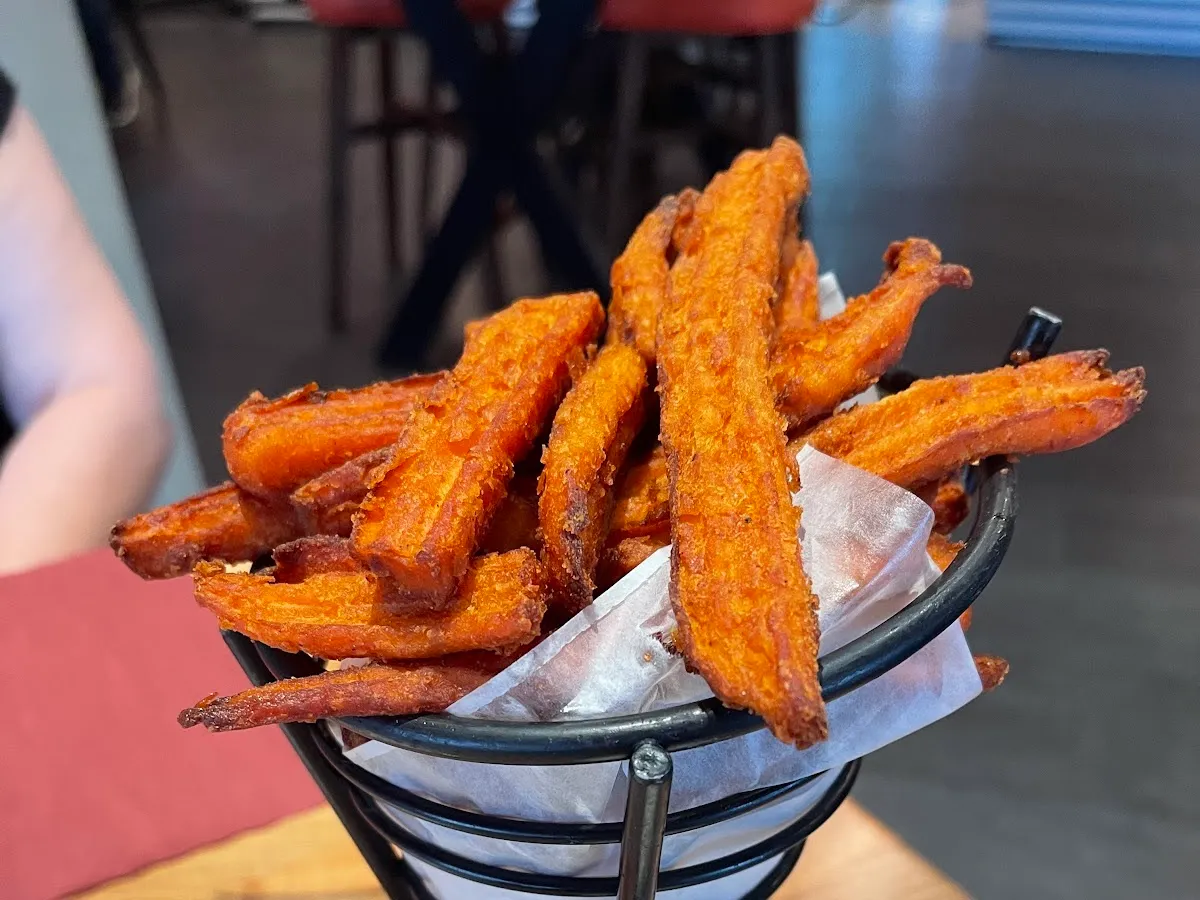 Pats Select Pizza | Grill photo 5