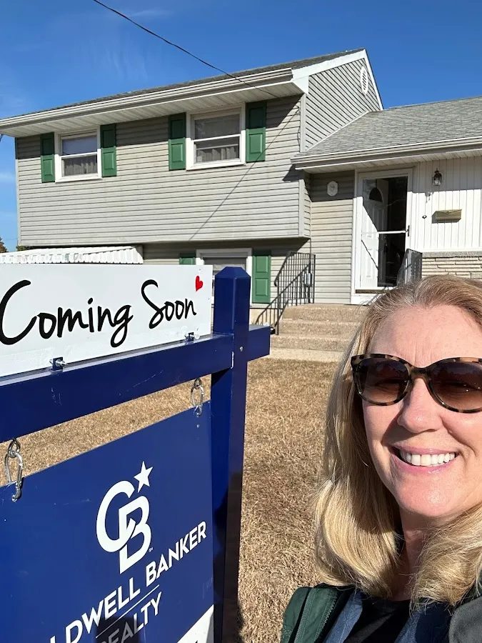 Patti Blosfelds, REALTOR® photo 2