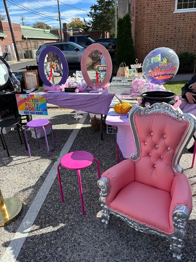 Patti’s Party World