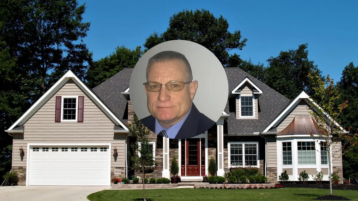 Paul Tursi, Realtor, RE/MAX ONE Realty