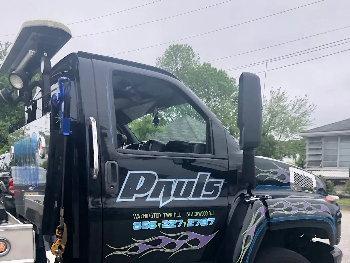 Pauls Service Center & Towing