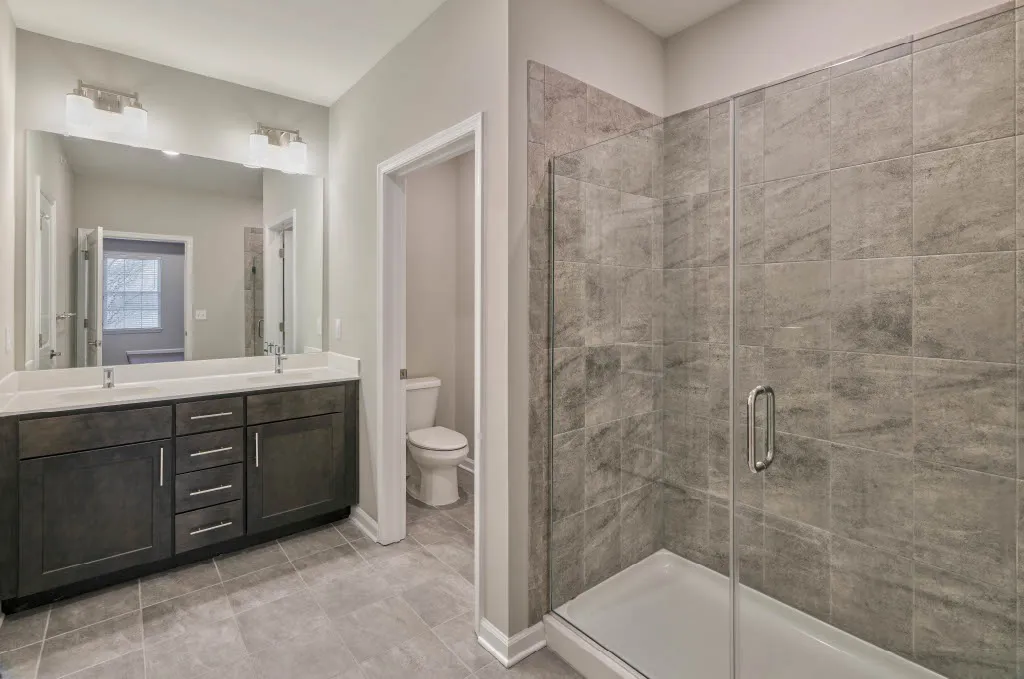 Pearl Pointe Apartments photo 2