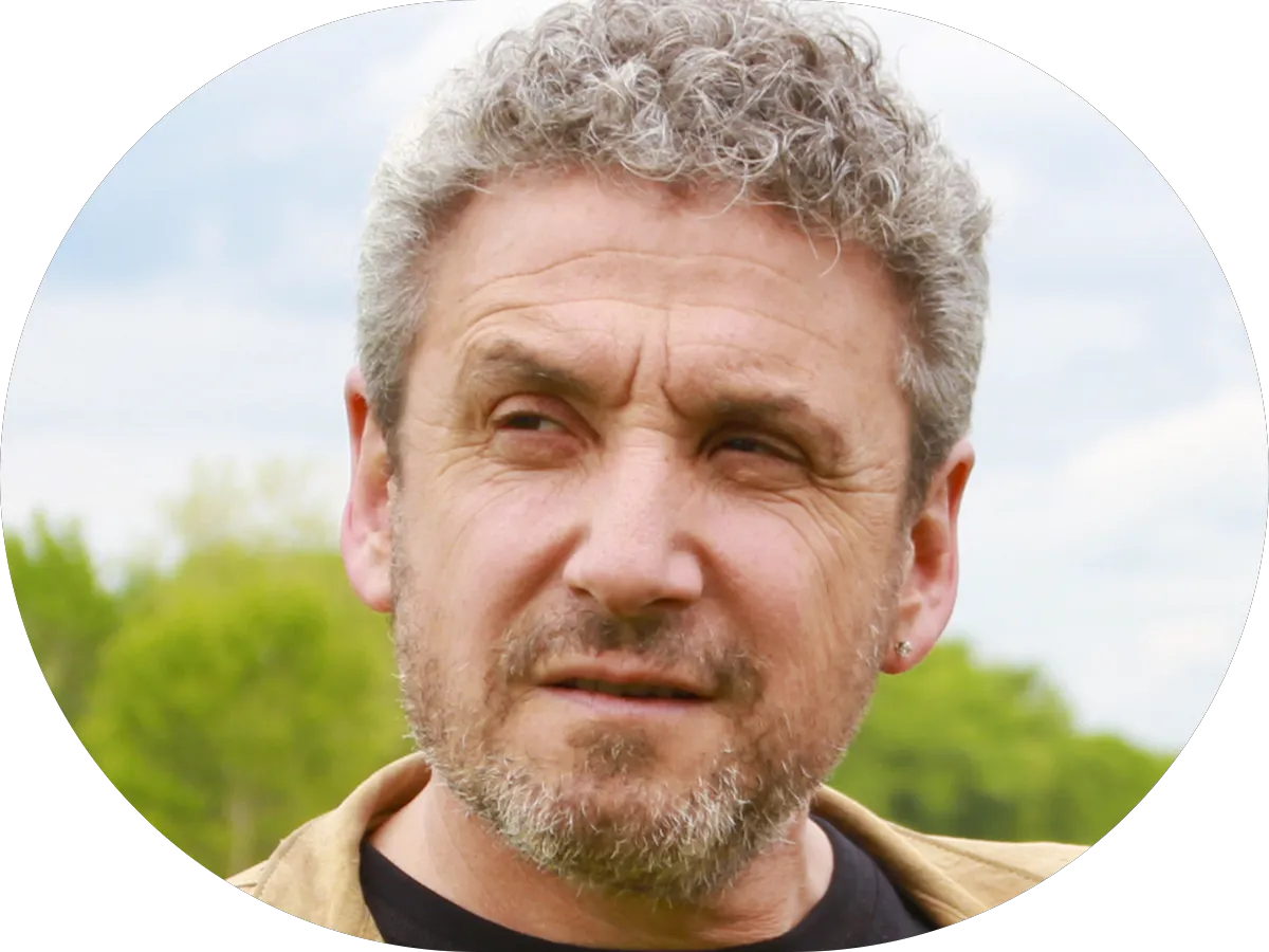 Peeping Tom’s Window Cleaning photo 2