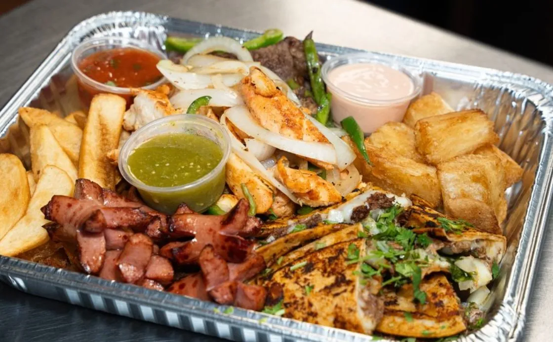 Perla de Oriente Kitchen photo 5