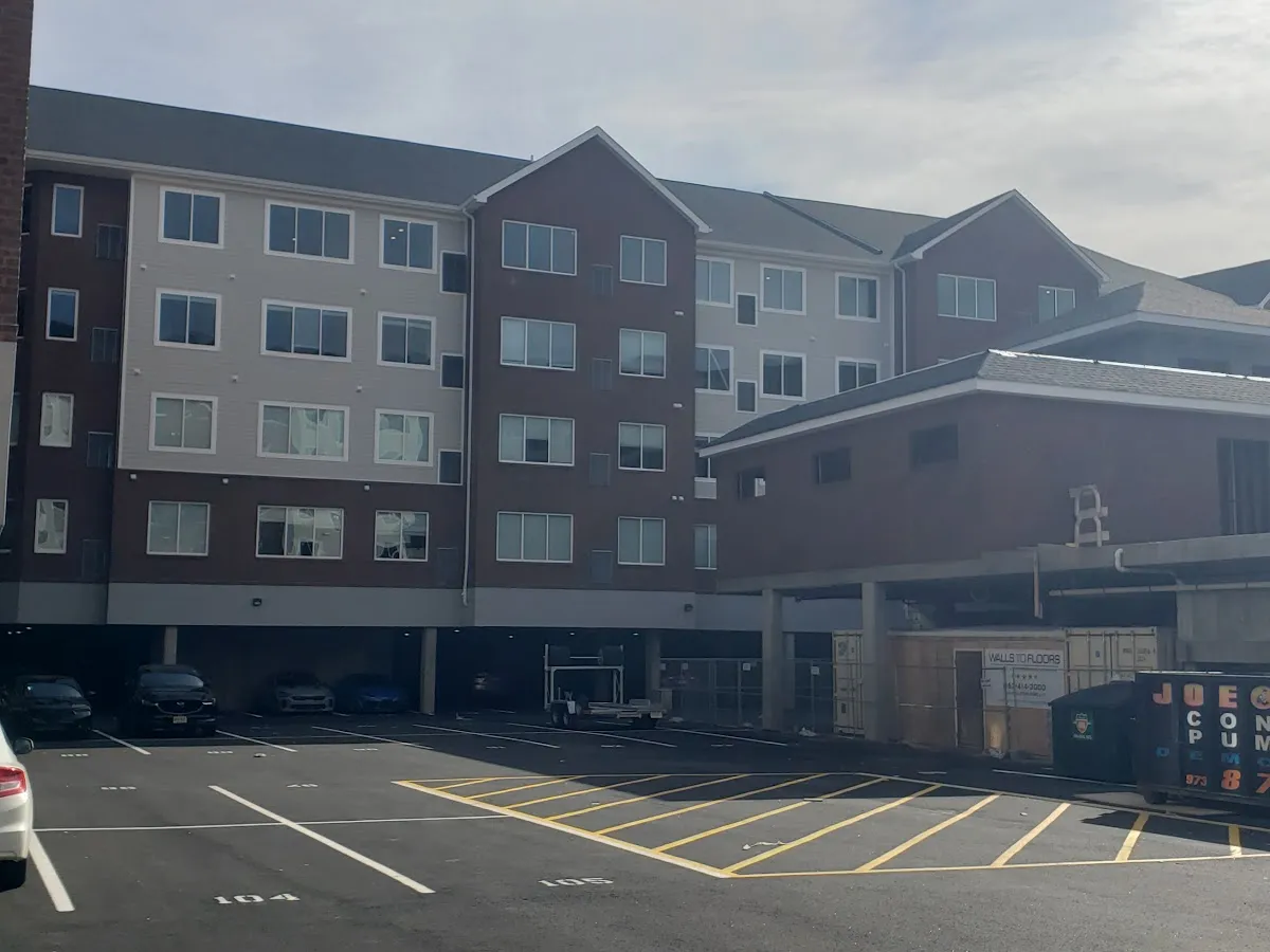 Perna Agency photo 4