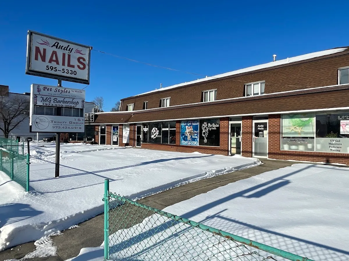 Pet Styles by Monika