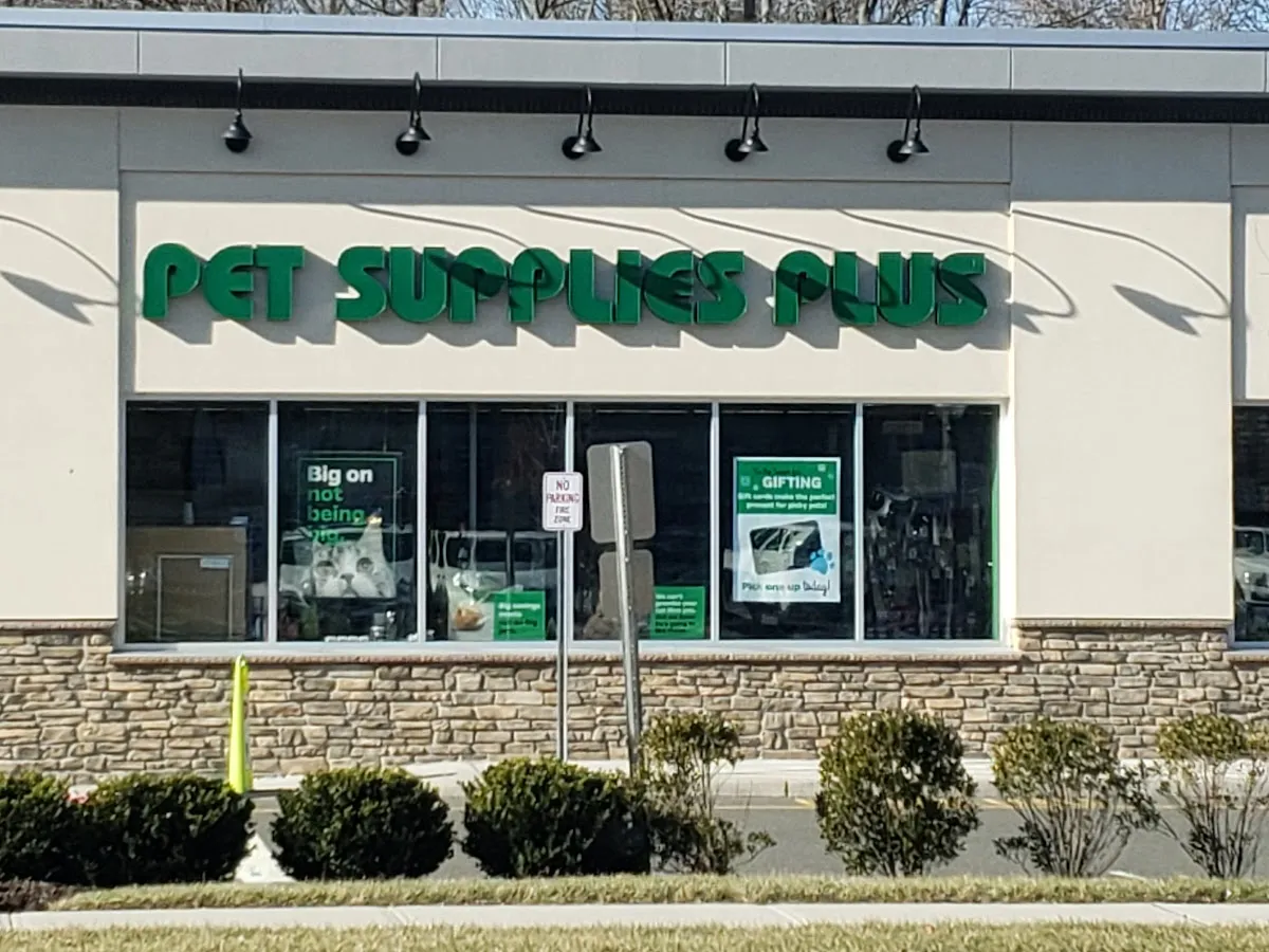 Pet Supplies Plus Hillsdale
