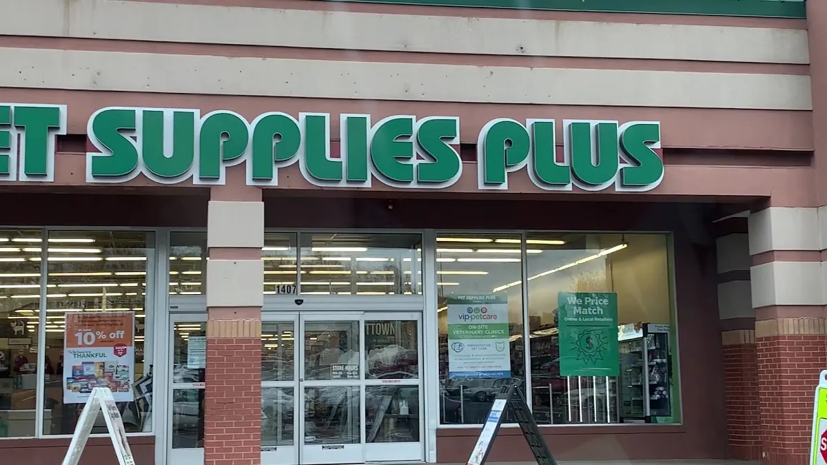 Pet Supplies Plus Levittown