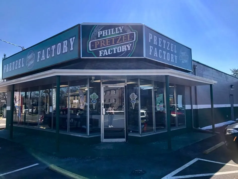 Philly Pretzel Factory photo 2