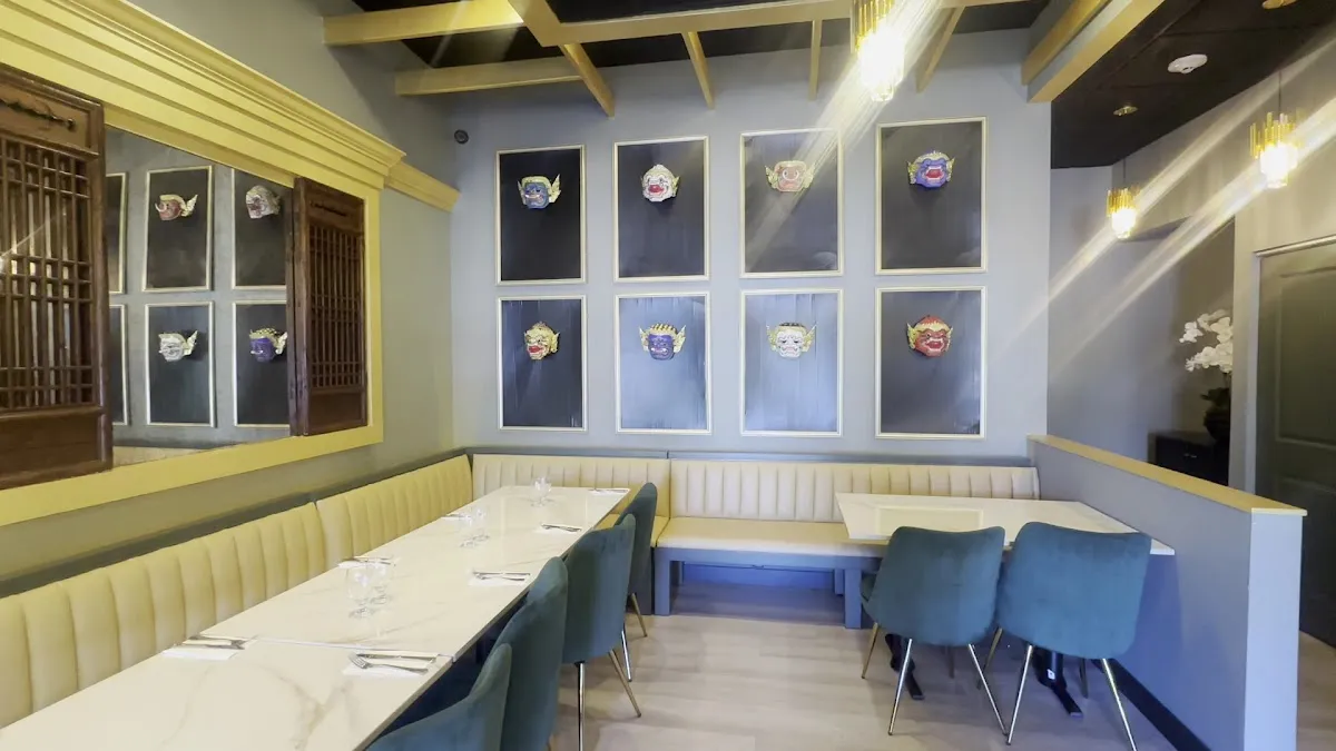 Phirom thai restaurant photo 4