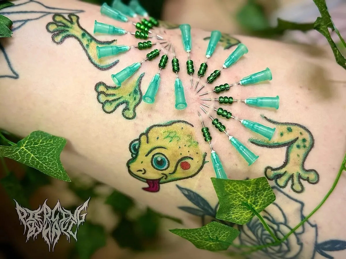 Piercing by Hayl photo 5