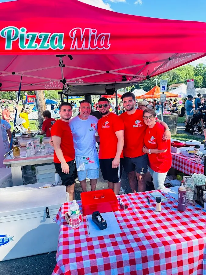 Pizza Mia Mobile Wood Fire Pizza Truck photo 3