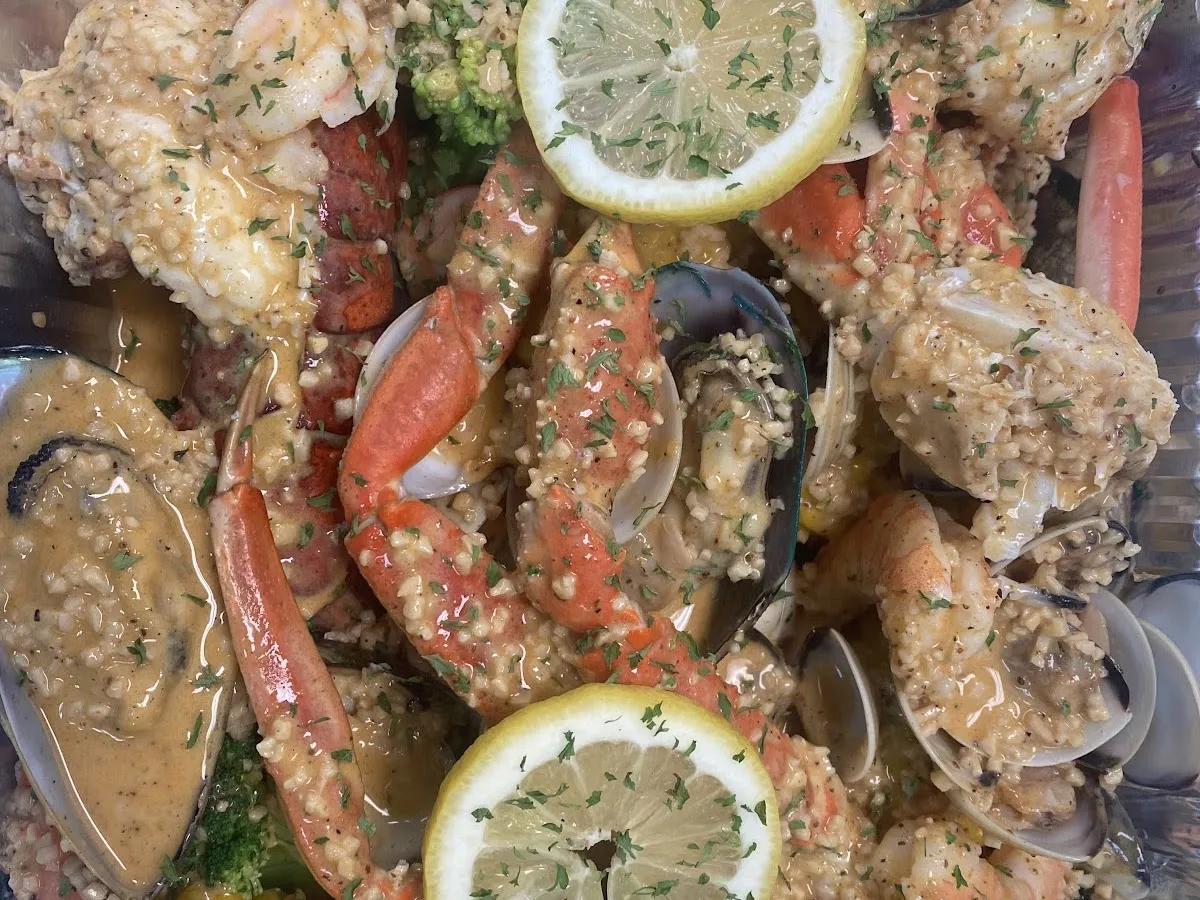 Platters Seafood & Soul Food photo 4