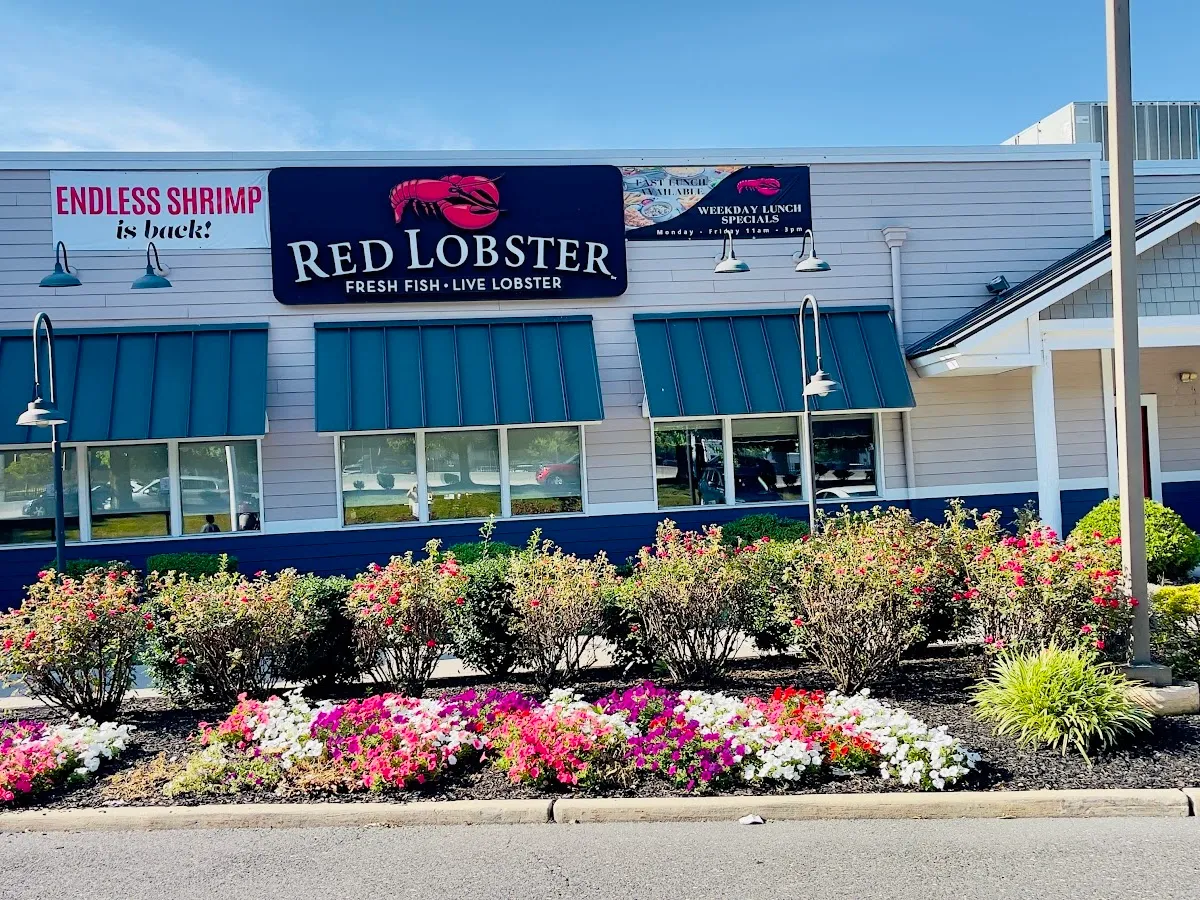 Plaza at Cherry Hill photo 4