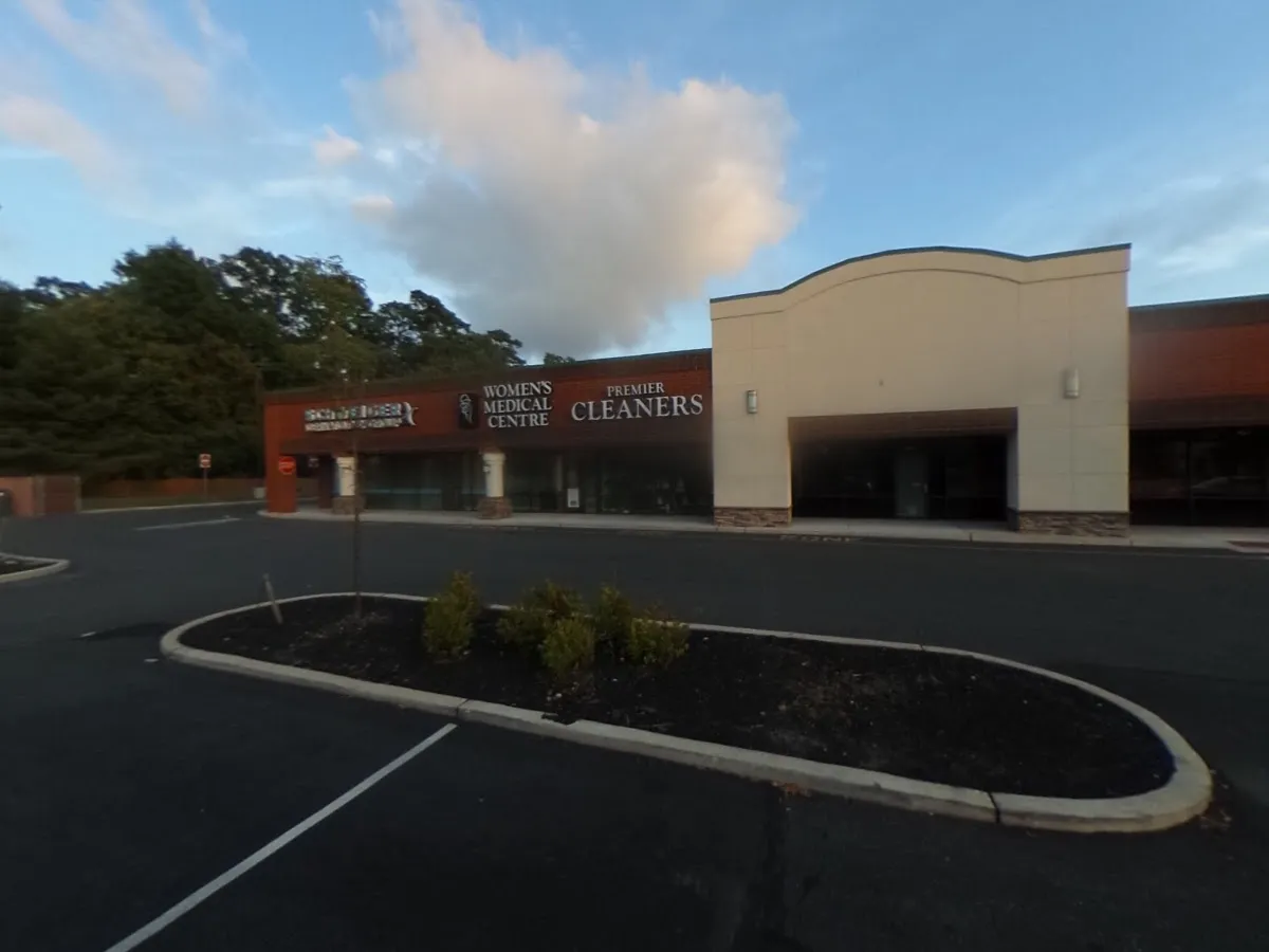 Premier Dry Cleaners photo 2