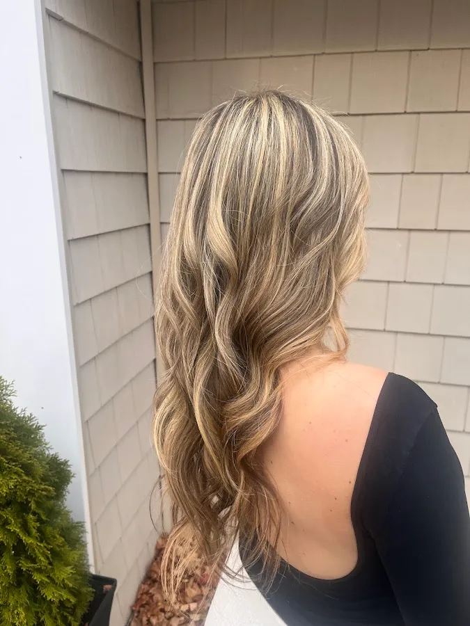 Profiles Hair Studio photo 2