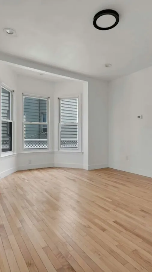 Prominent Properties Sotheby’s International Realty: Crystal Burns photo 5