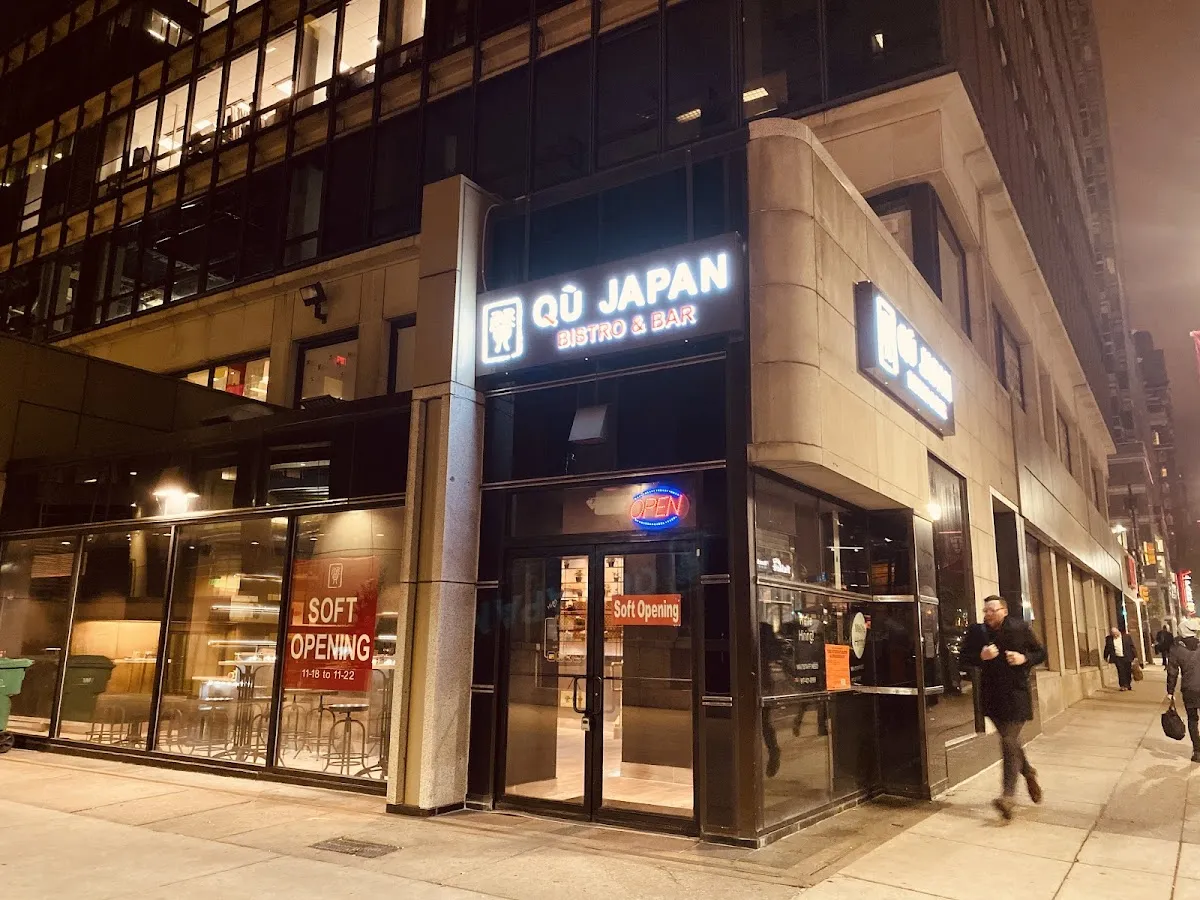QU JAPAN BISTRO & BAR
