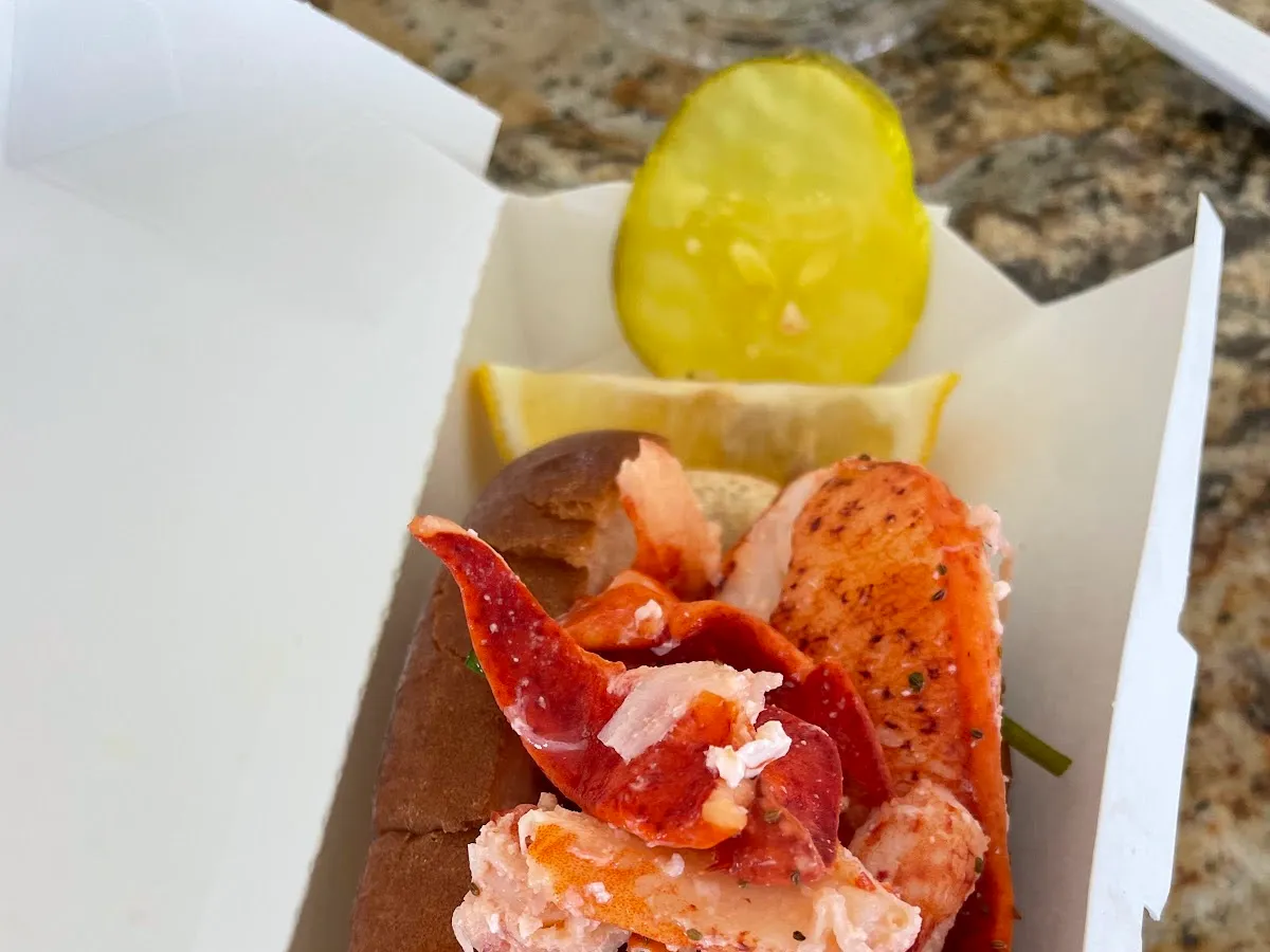 Quincy's Original Lobster Rolls photo 3