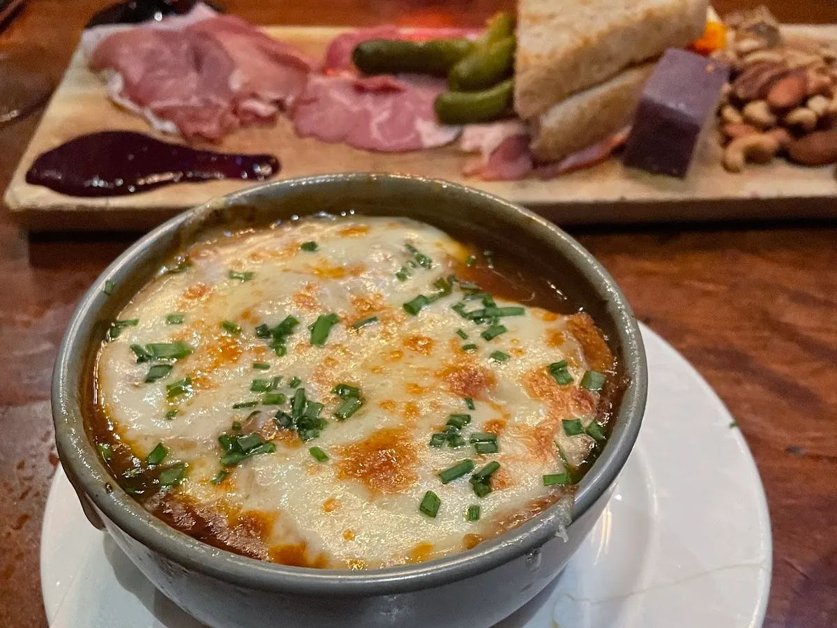 Rat's Restaurant photo 3