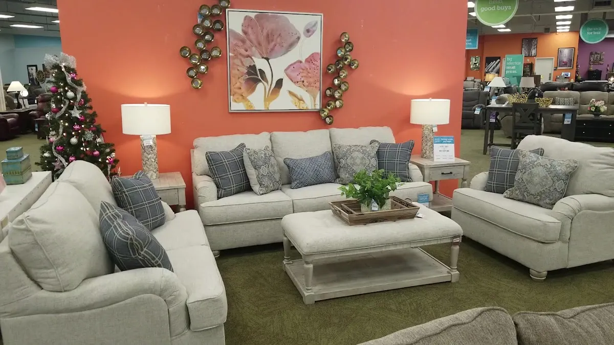 Raymour & Flanigan Furniture and Mattress Outlet photo 5