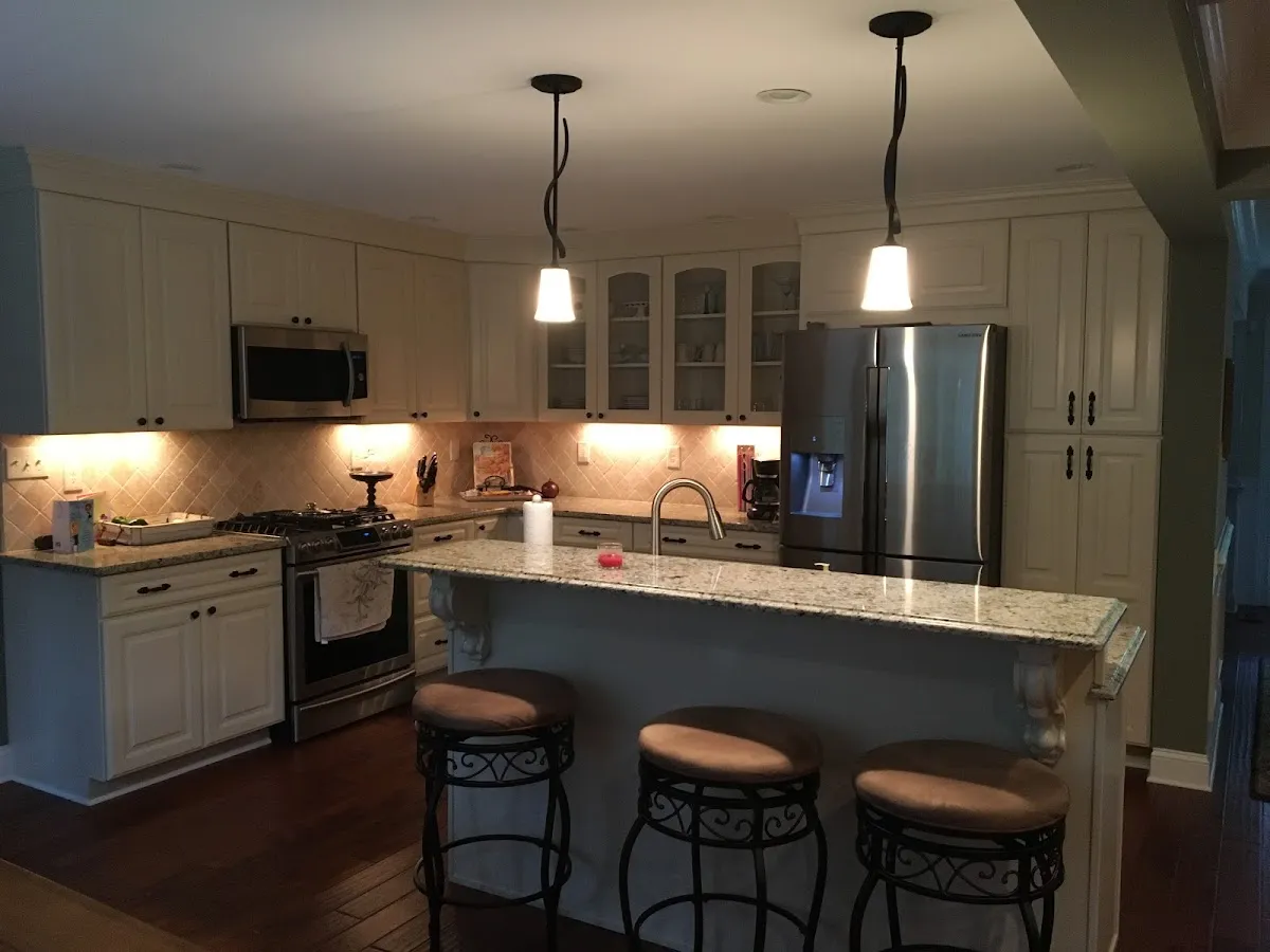 Re Design Contractors LLC photo 2