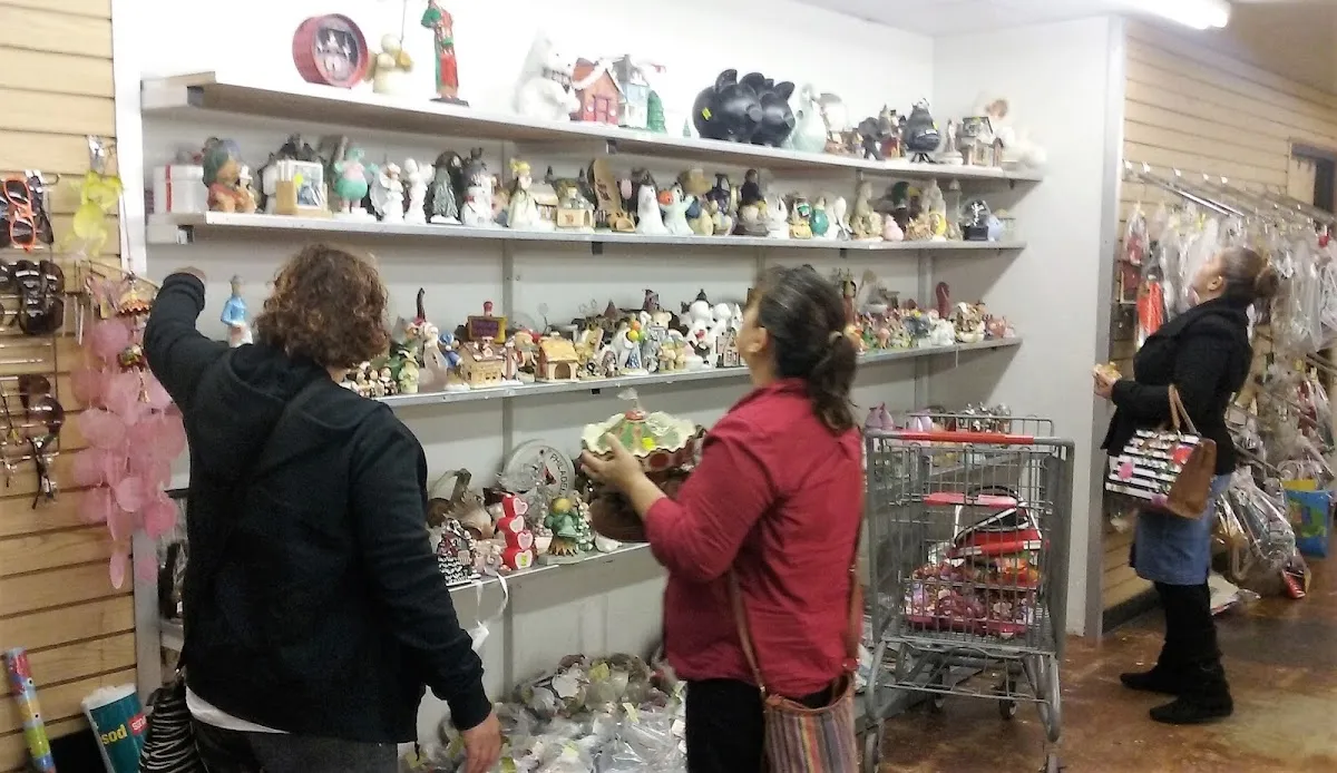 Red White & Blue Thrift Store - West Berlin photo 5