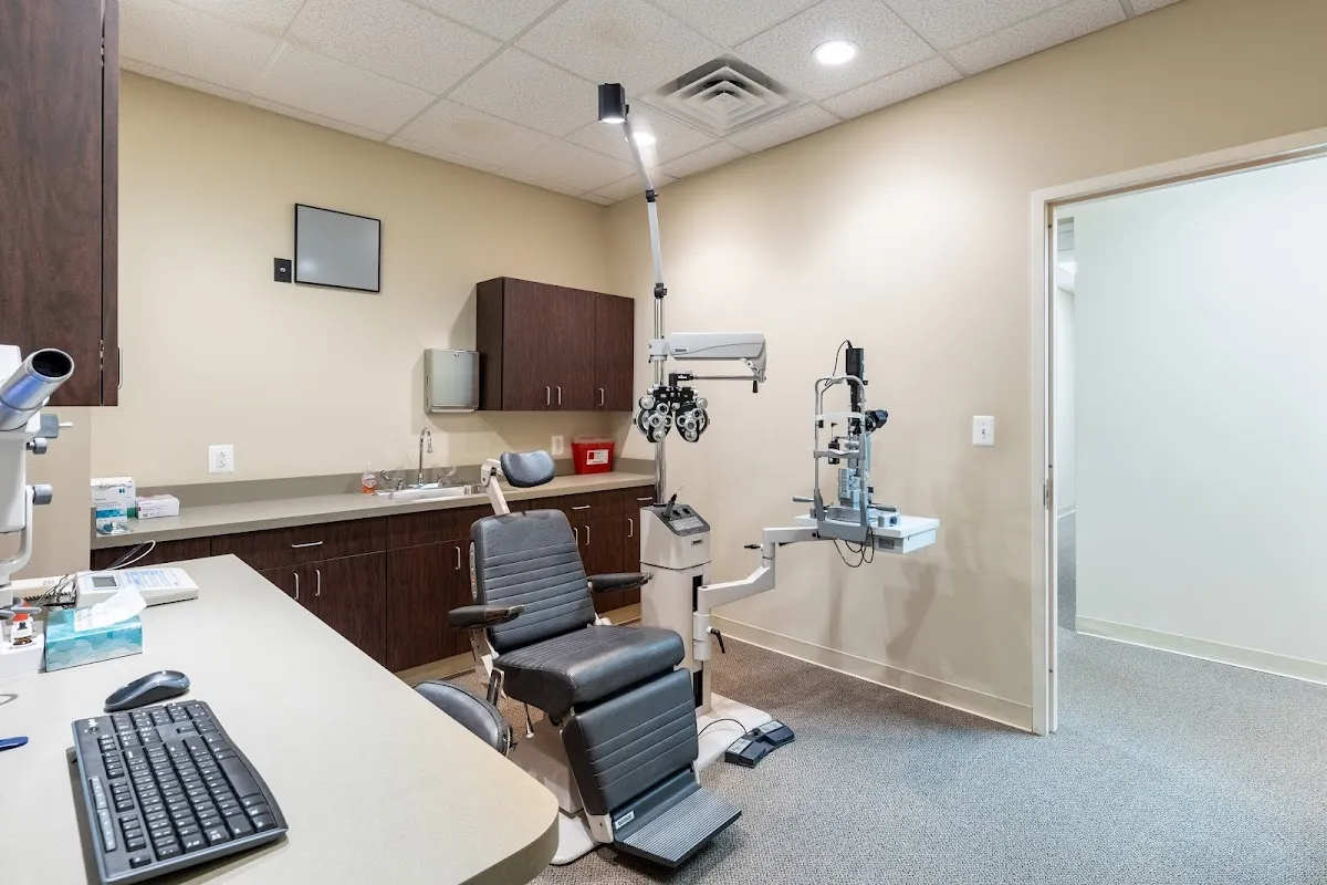 Refocus Eye Health photo 2