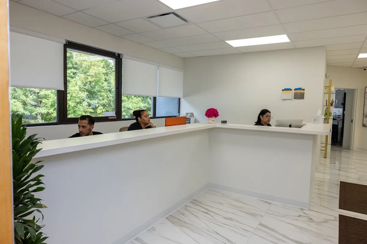 Refresh Clinic photo 3