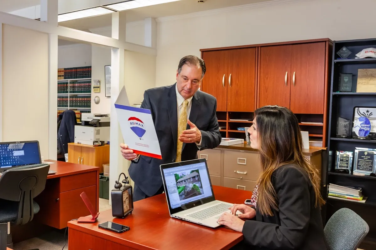 Re/Max Ace Realty photo 2