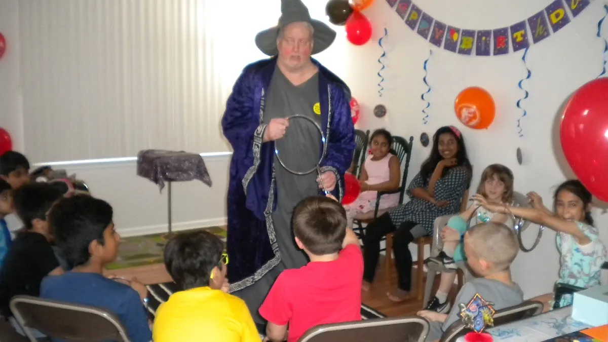 Rent - A - Magician photo 2