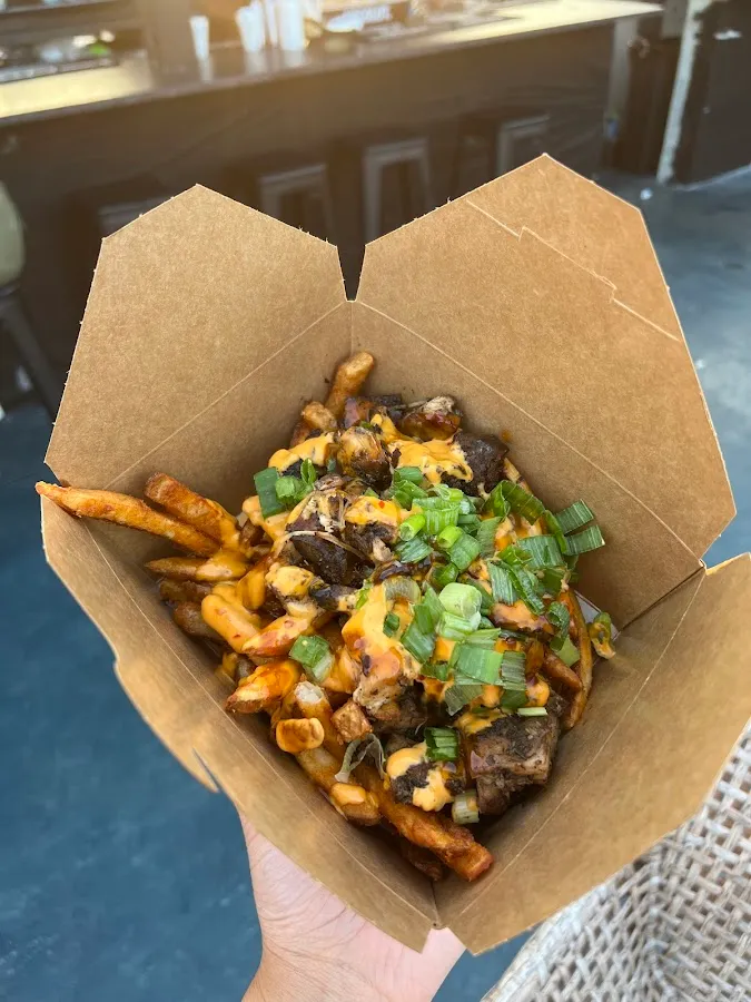 Rhyan's Island Grill