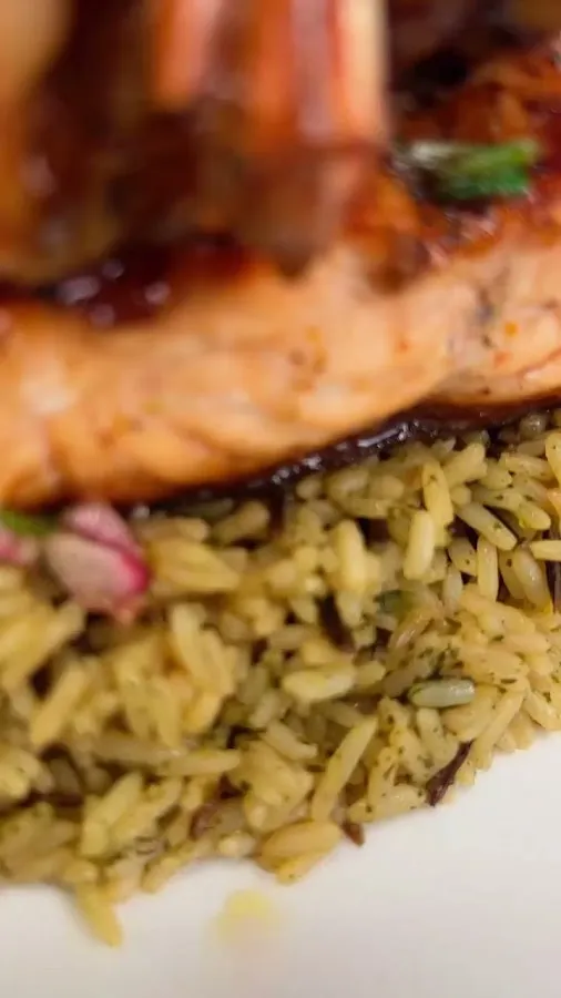 Rhyan's Island Grill photo 5