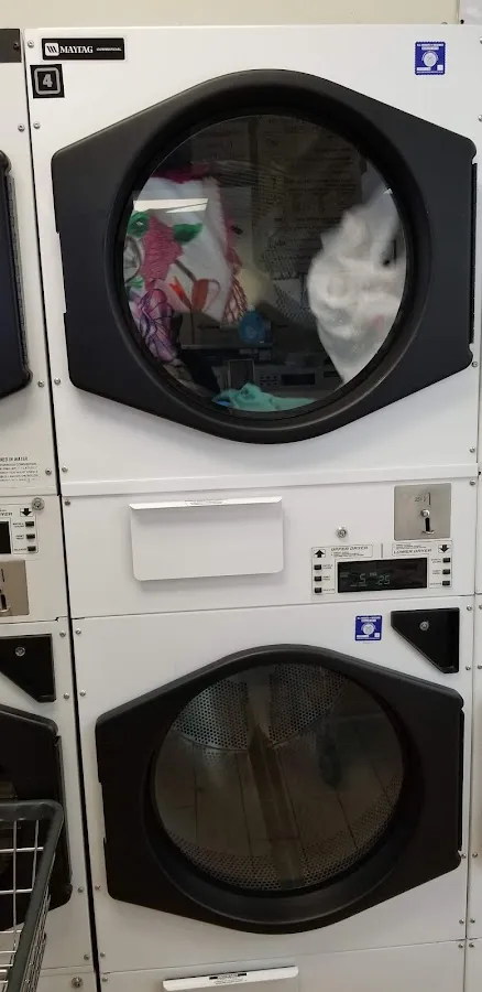 Richard's Laundromat photo 2