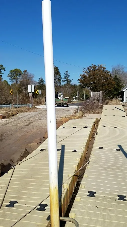 River Road Clamhouse photo 4