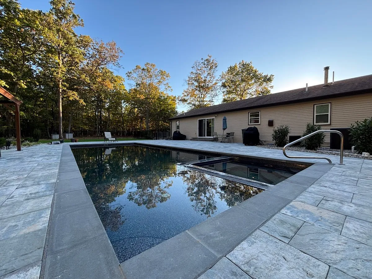 Riverton Pool and Spa photo 2