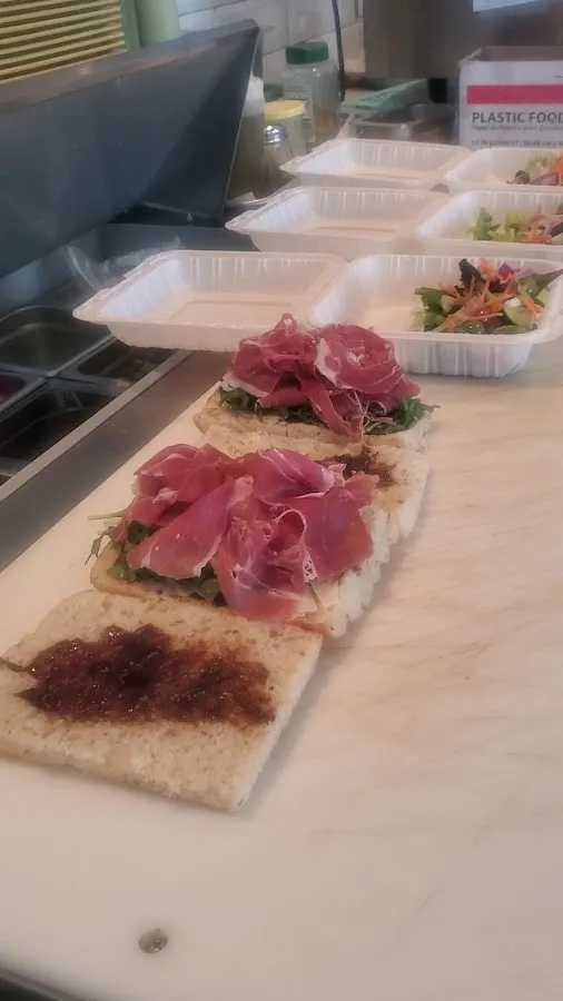 Riverwalk Cafe photo 4