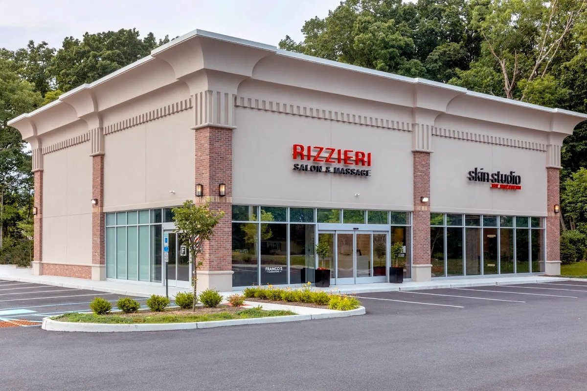 Rizzieri Salon and Spa Washington TWP photo 4