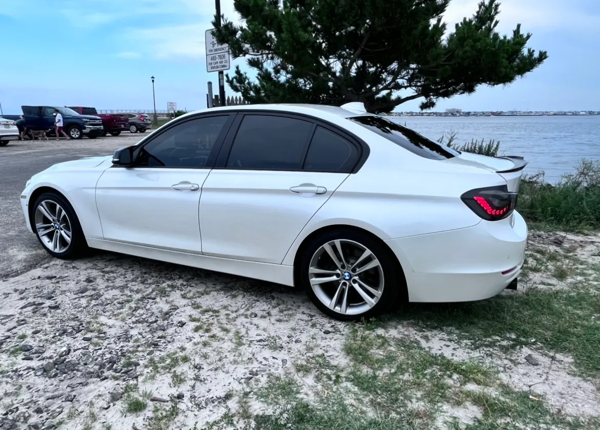 Roadside Reflections Mobile Detailing