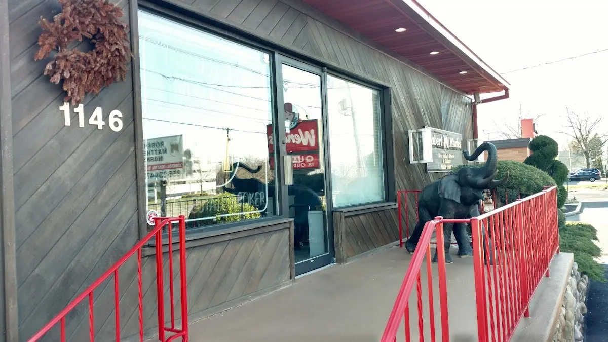 Robert Marks Real Estate photo 2