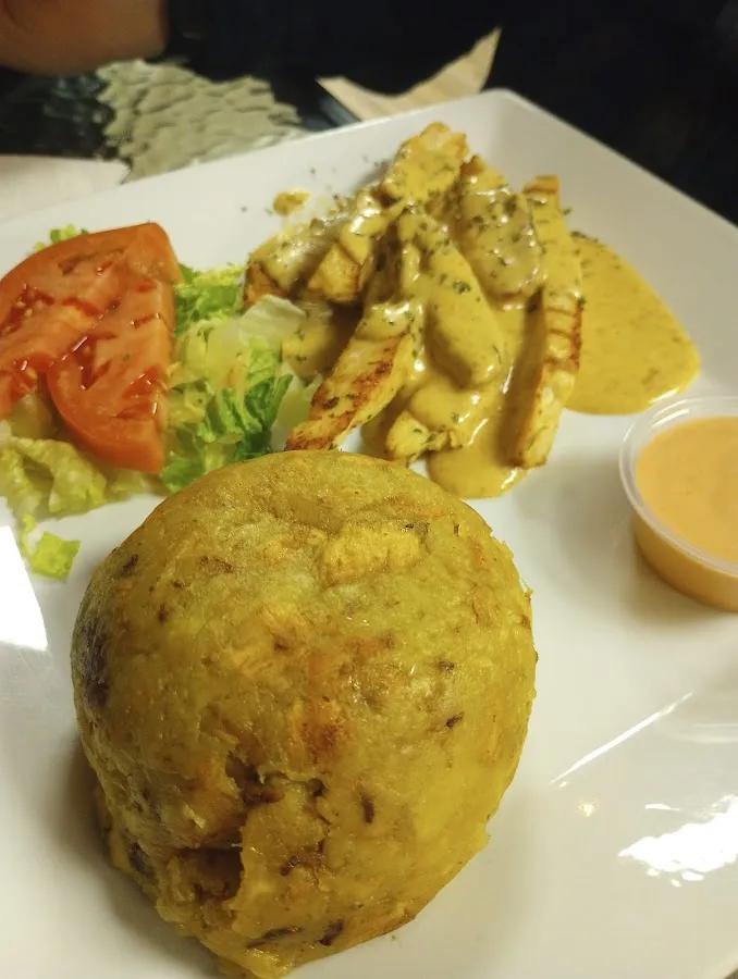 Robertito’s Cuisine photo 5