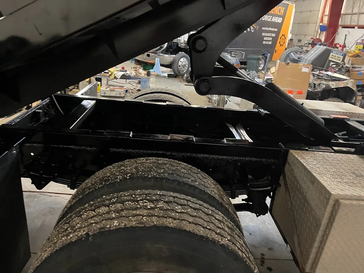 Robert's Diesel & Automotive Repair Center